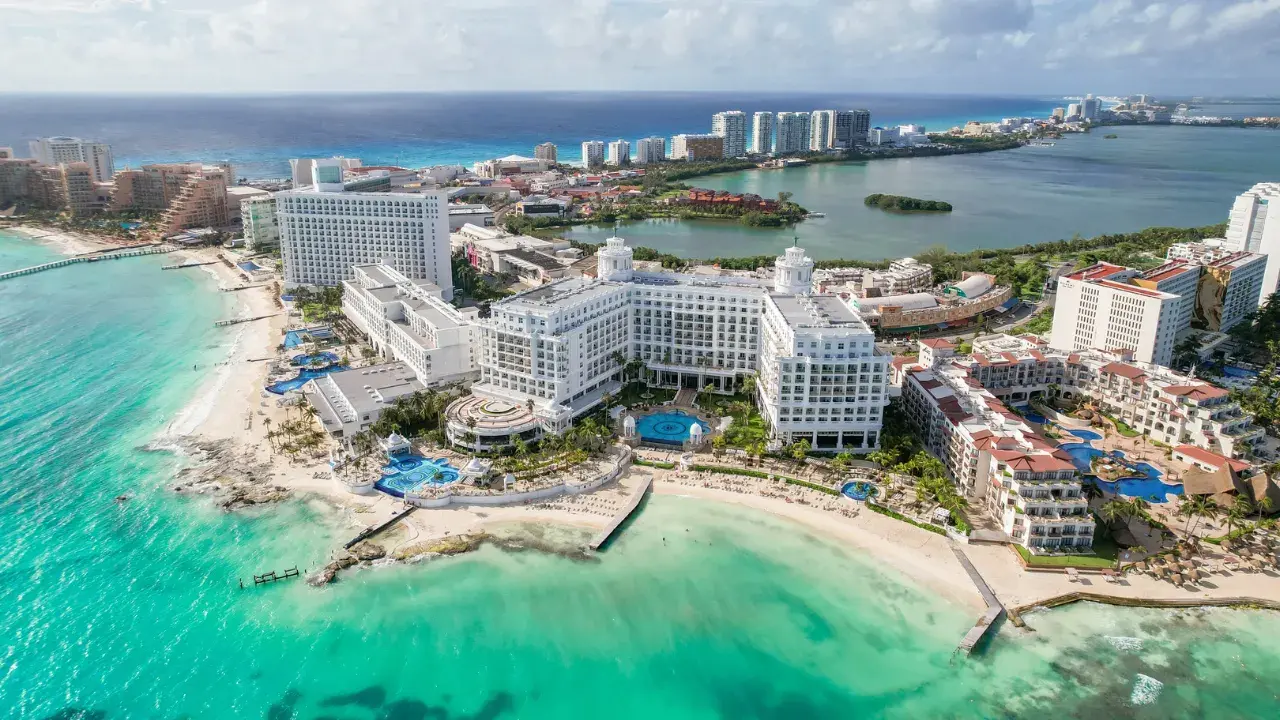 The scenic beauty of Cancun